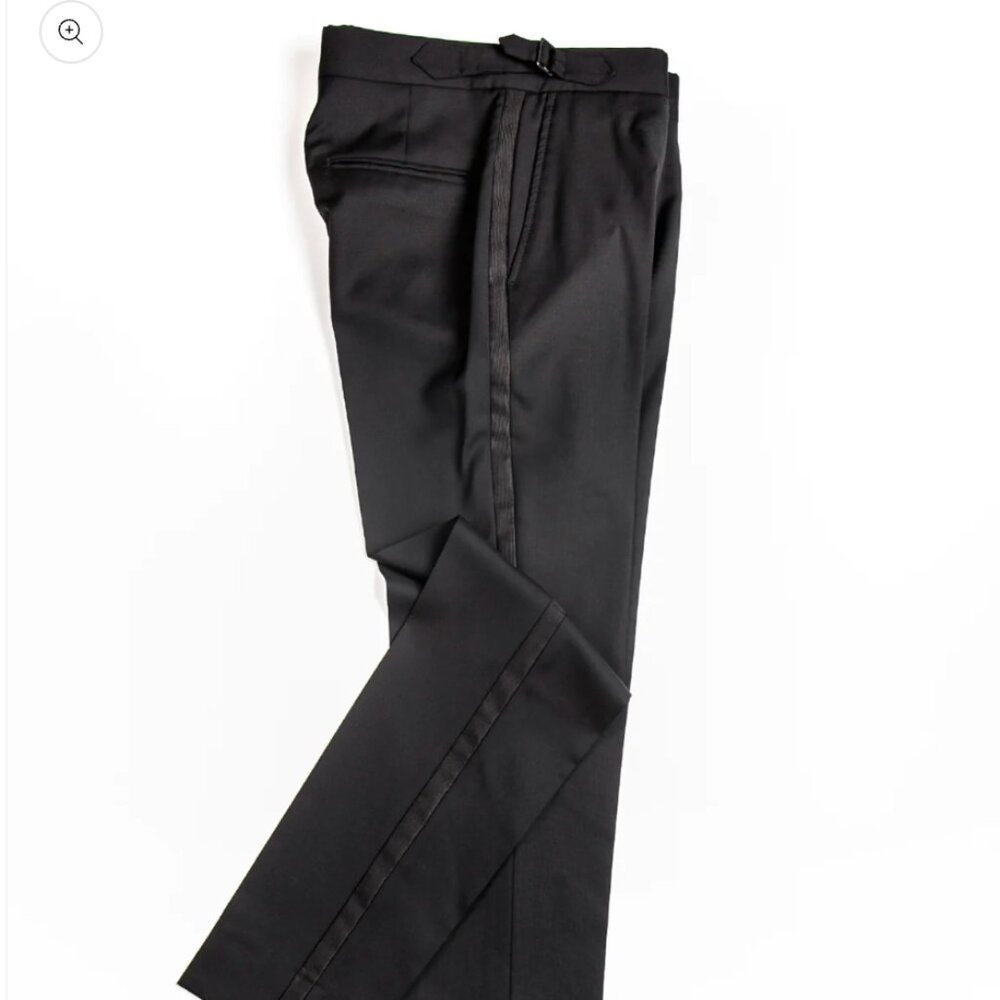 NWT BKT50 Tuxedo Trouser Size 03